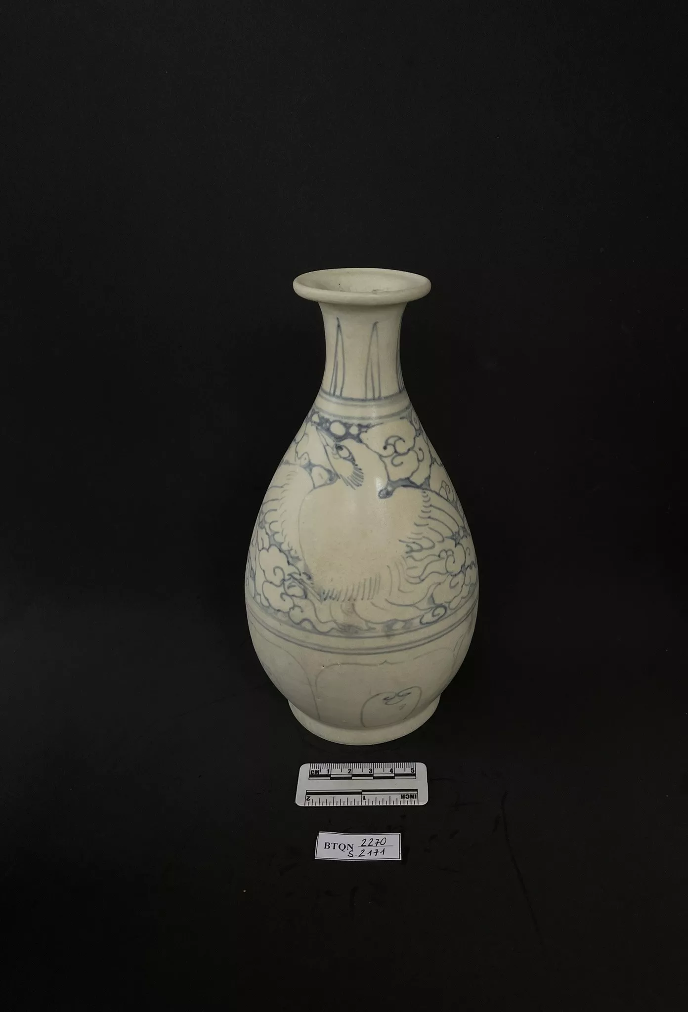 Bình tỳ bà (trung)