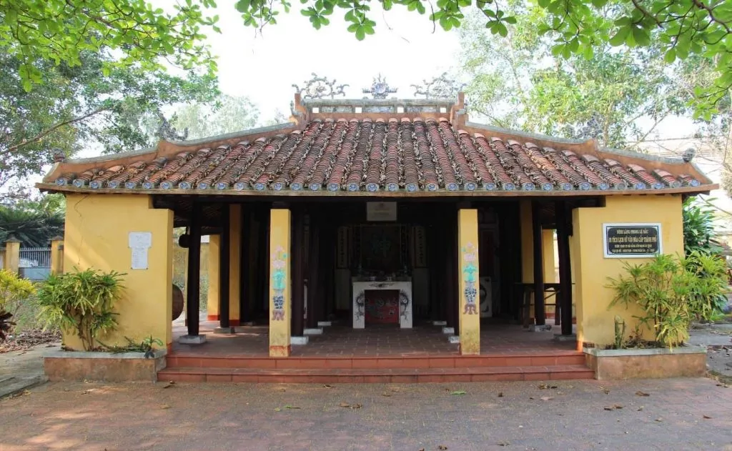 ĐÌNH PHONG LỆ BẮC