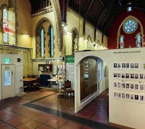 QUAN HỆ ĐỐI TÁC GIỮA BẢO TÀNG VÀ SINH VIÊN CÁC TRƯỜNG ĐẠI HỌC, MỘT SỐ THẢO LUẬN VÀ LIÊN HỆ THỰC TIỄN TẠI BẢO TÀNG BỆNH VIỆN GLENSIDE, TP. BRISTOL, VƯƠNG QUỐC ANH