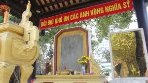 ĐIỆN HẢI CỔ THÀNH – CHUYỆN CHƯA KỂ: HAI NGHĨA TRANG LIỆT SĨ ĐẦU TIÊN CỦA VIỆT NAM