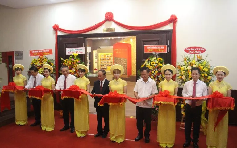 KHÁNH THÀNH PHÒNG TRUYỀN THỐNG THÀNH ỦY ĐÀ NẴNG