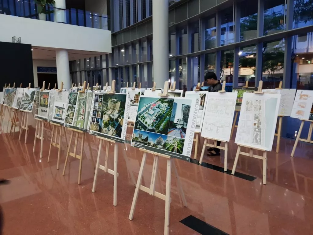 TRƯNG BÀY PHƯƠNG ÁN DỰ THI CẢI TẠO, NÂNG CẤP CƠ SỞ 42 BẠCH ĐẰNG ĐỂ LÀM BẢO TÀNG ĐÀ NẴNG