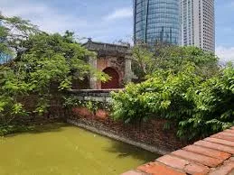 NGHĨ TỪ THÀNH ĐIỆN HẢI…