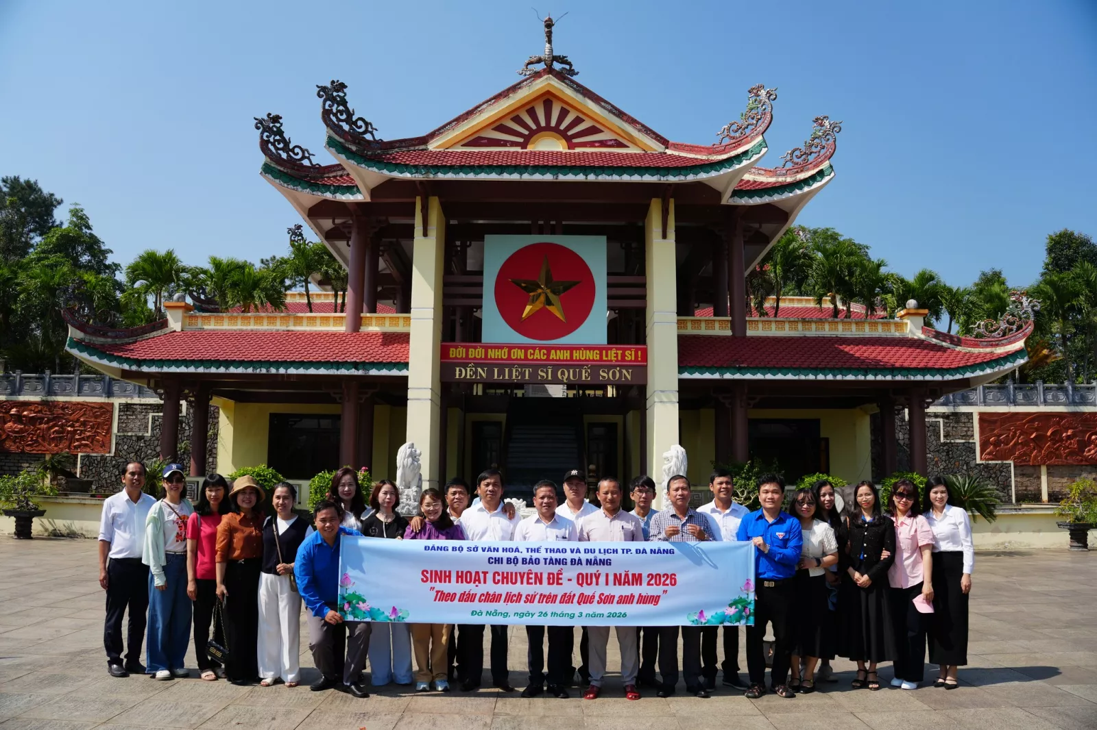 Chi bộ Bảo tàng Đà Nẵng tổ chức buổi sinh hoạt kết hợp tham quan thực tế với chủ đề: “Theo dấu chân lịch sử trên đất Quế Sơn anh hùng”