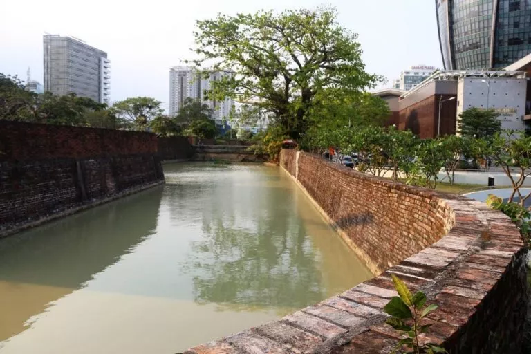 CÔNG TÁC BẢO VỆ VÀ PHÁT HUY GIÁ TRỊ DI SẢN VĂN HÓA TẠI THÀNH PHỐ ĐÀ NẴNG TRONG 20 NĂM THỰC HIỆN LUẬT DI SẢN VĂN HÓA