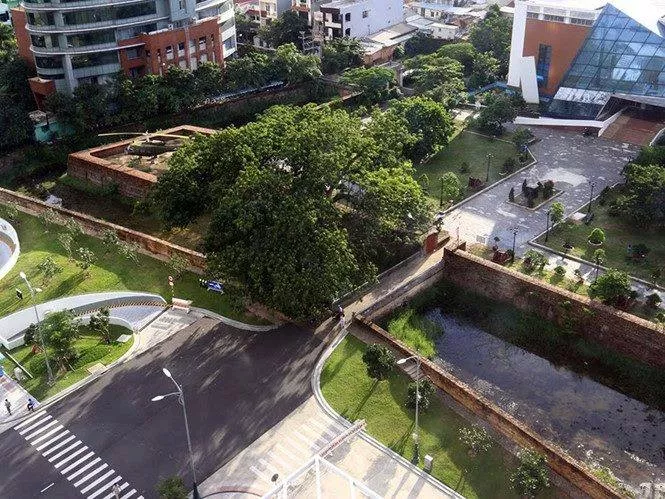 DI TÍCH QUỐC GIA ĐẶC BIỆT THÀNH ĐIỆN HẢI